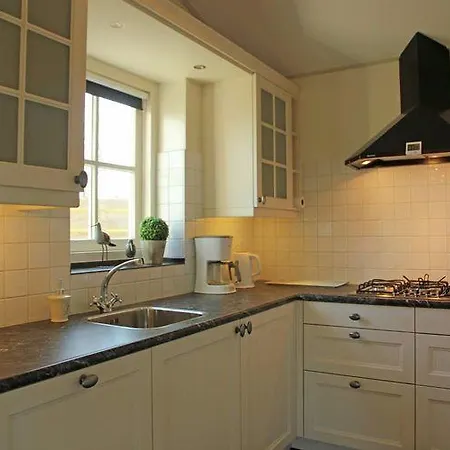 Holiday home Holiday De Grutto 2