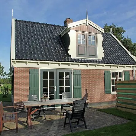 Holiday home Holiday De Grutto 2 *